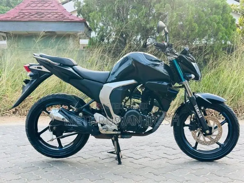 Yamaha FZs V2 2025