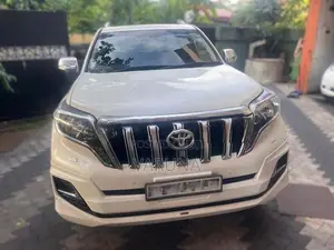 Toyota Land Cruiser Prado 2017