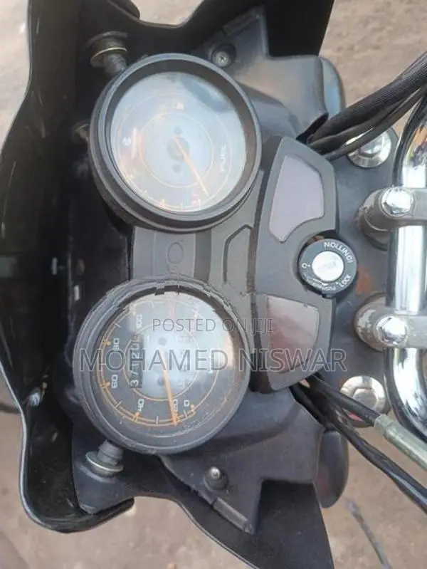 Bajaj Discover 125 2012