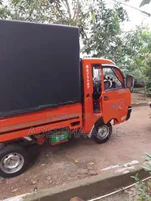 Mahindra Maxximo 2012