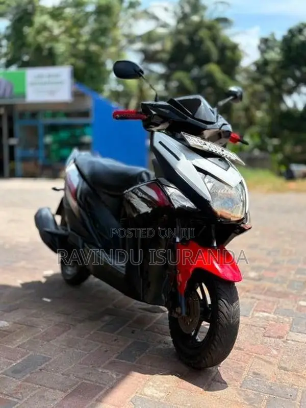 Yamaha Ray ZR 2018