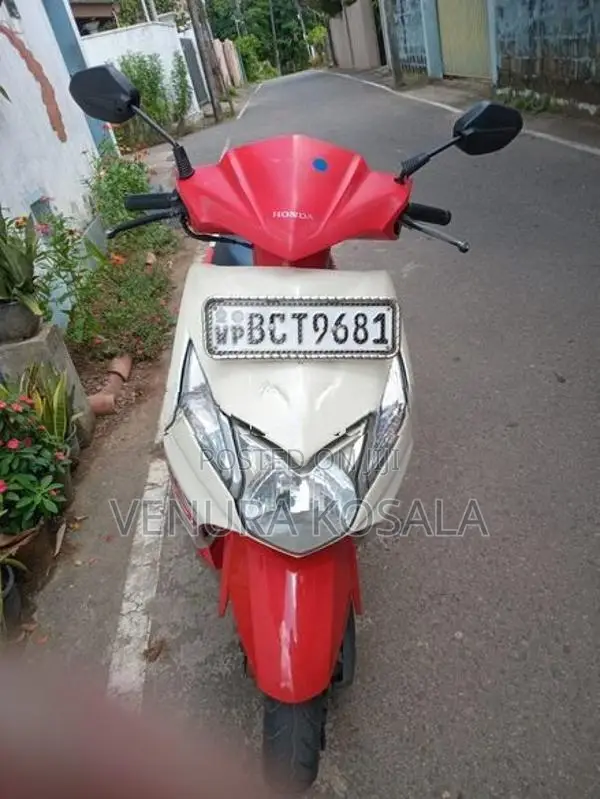 Honda Dio 2015