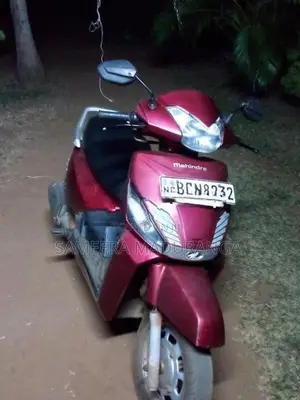 Mahindra Gusto 2015