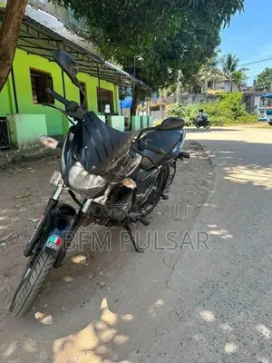 Bajaj Pulsar 150 2017