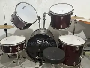 Deviser Drum Set
