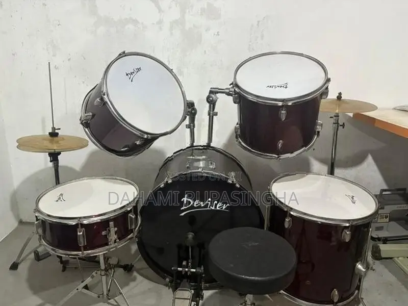 Deviser Drum Set
