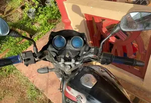 Bajaj Discover 125 2016