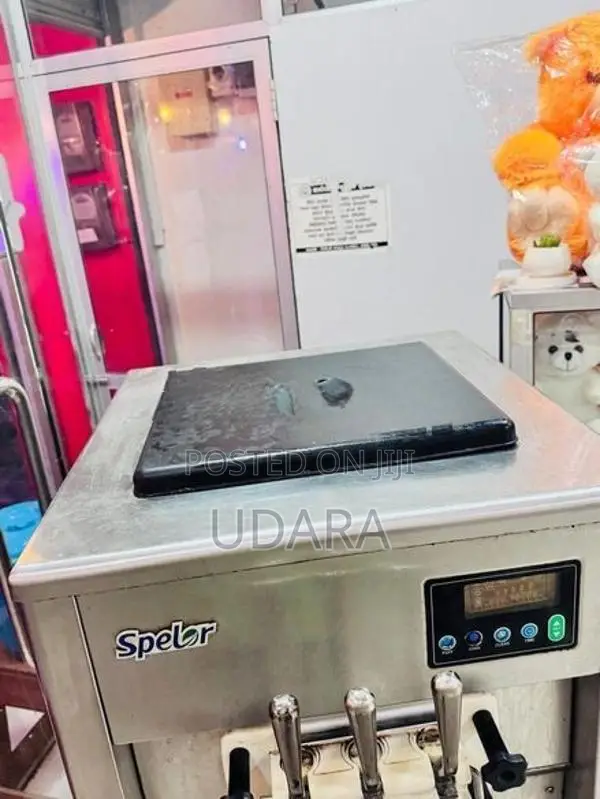Ice Cream Machine