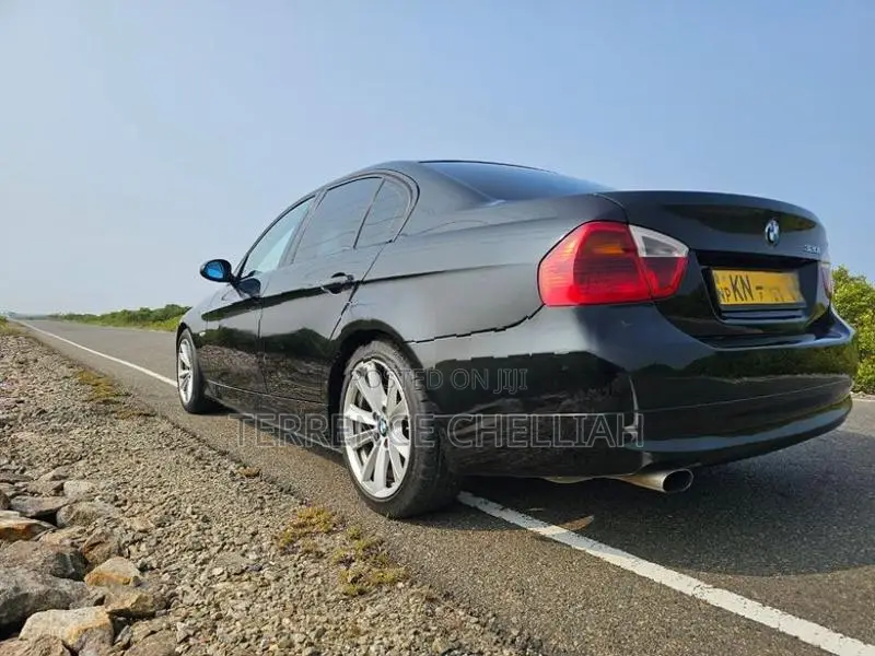 BMW 320i 2007