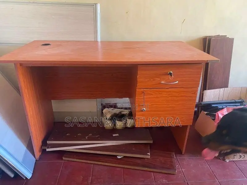Damro Table