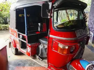 Bajaj RE 2010