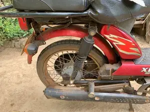TVS XL 100 2015