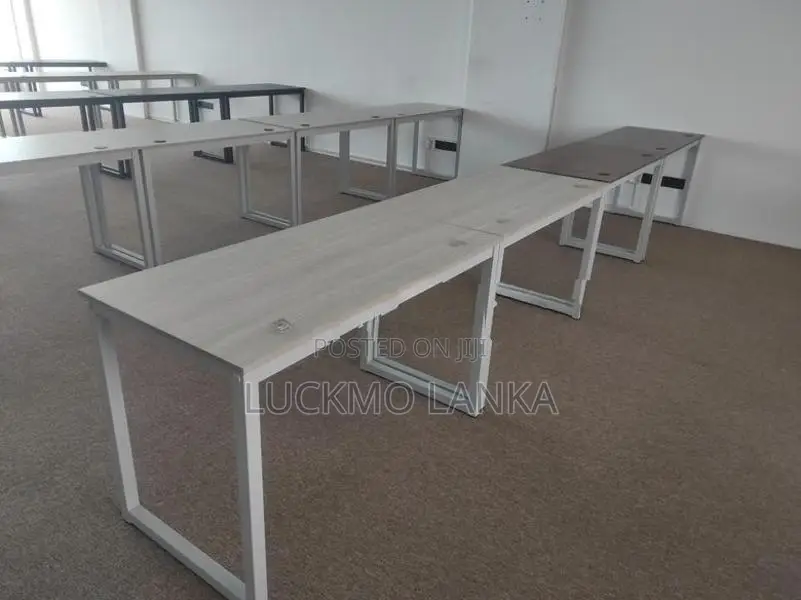 New 4x2 Size Computer Table Finishing (V1)
