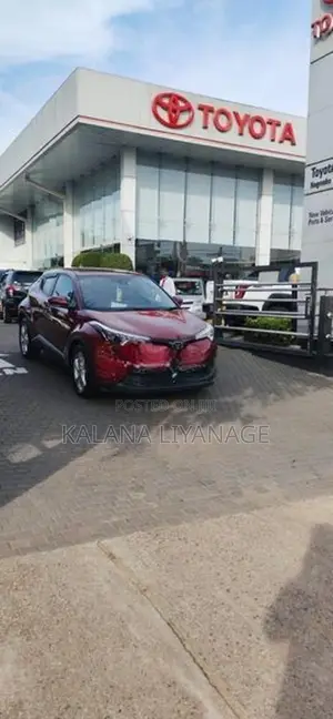 Toyota CHR SUV 2017