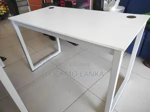 New 4x2 Size Computer Table Finishing (V1)