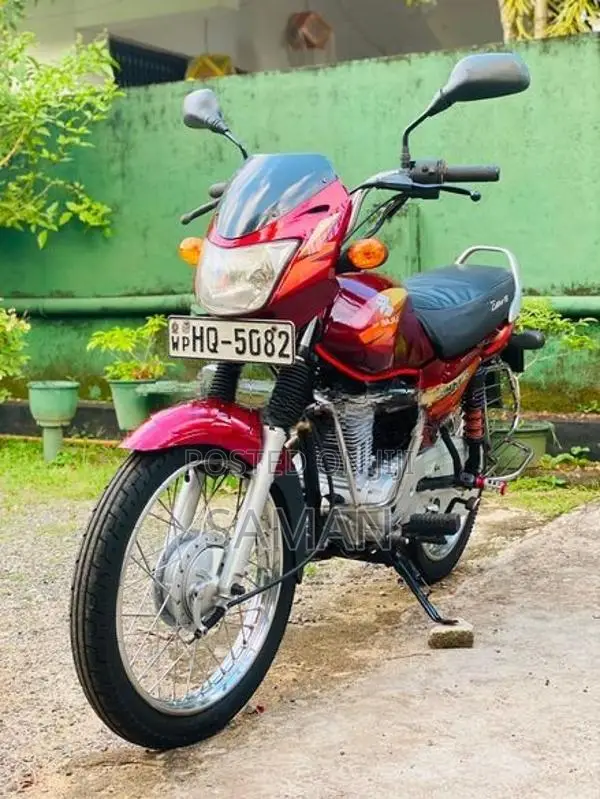 Bajaj Caliber 2005