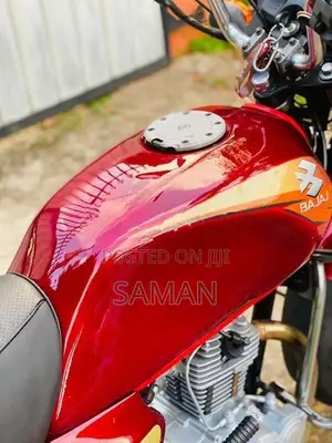 Bajaj Caliber 2005