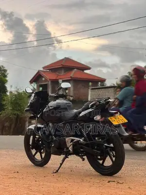 Bajaj Pulsar 180 2006