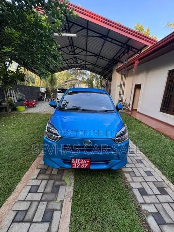 Daihatsu Mira X 2025