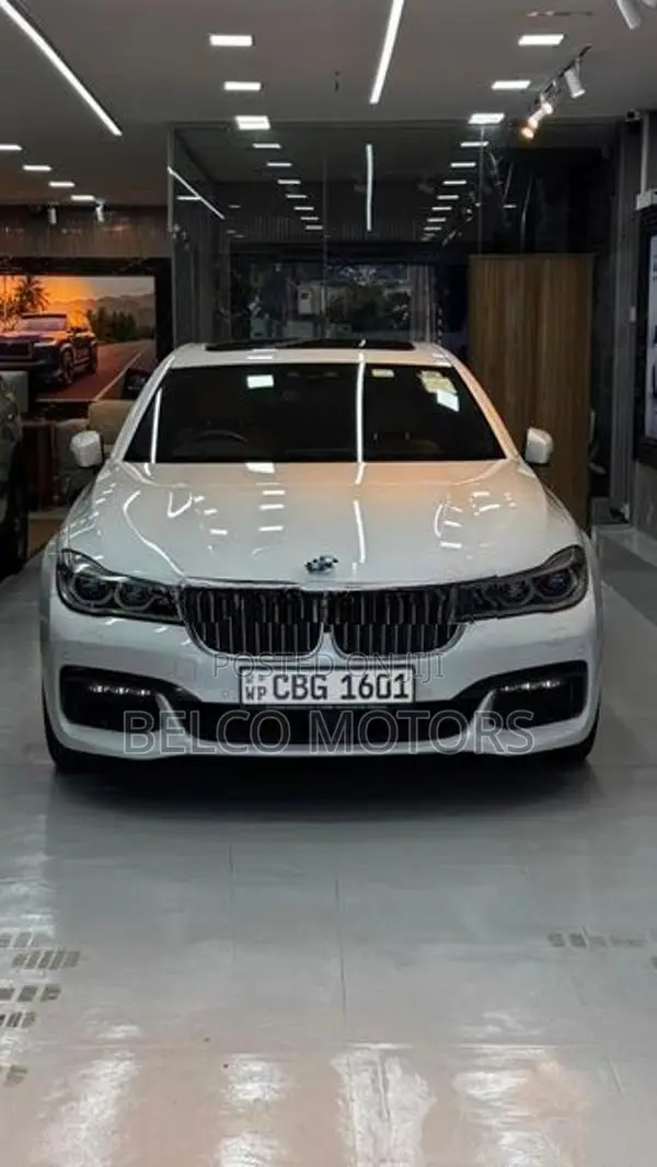 BMW 740Le 2018 Full
