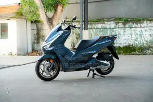 Honda PCX160 Road Sync 2026