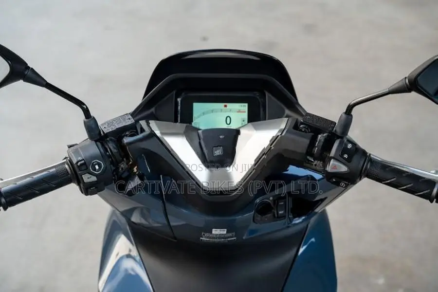 Honda PCX160 Road Sync 2026