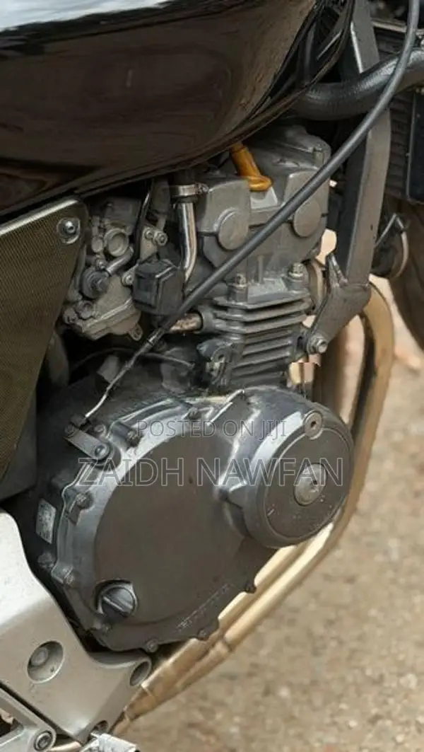 Honda Hornet 2017