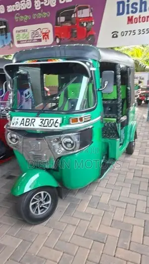 Bajaj RE 4 Storke 2018