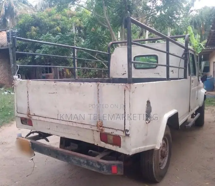 Mahindra Bolero 2009