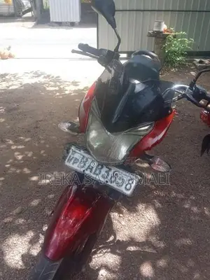 Bajaj Discover 125 2015