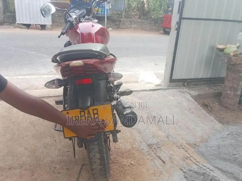 Bajaj Discover 125 2015