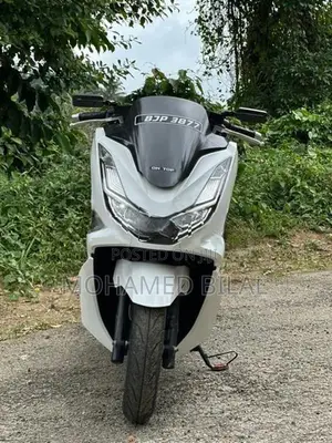 Honda PCX160 2024