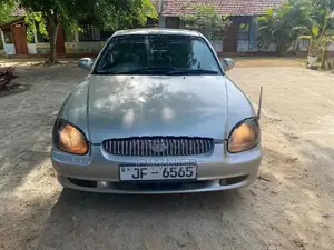 Hyundai Sonata 2000
