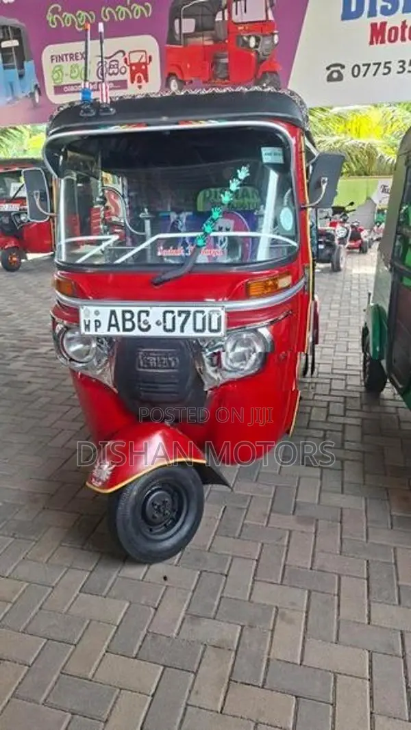 Bajaj RE 4 Stroke 2015