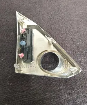 TOYOTA TANK M900 NICKEL FOG LIGHT COWL WITH DAY LH