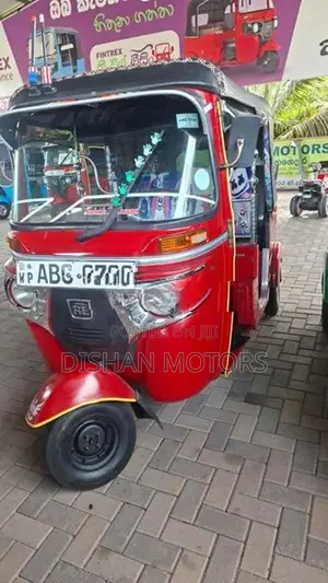 Bajaj RE 4 Stroke 2015