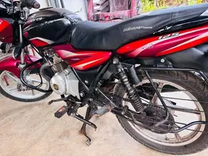 Bajaj Discover 125 2015