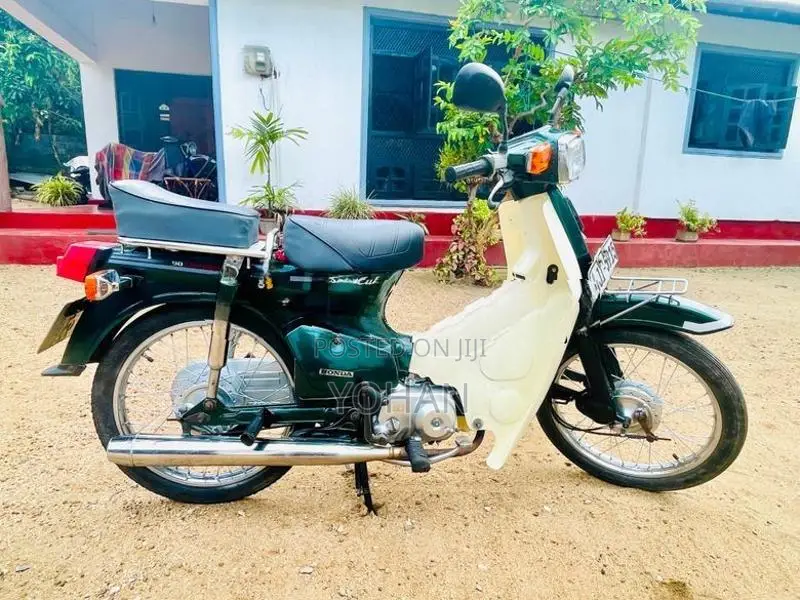 Honda Super Cub 2004