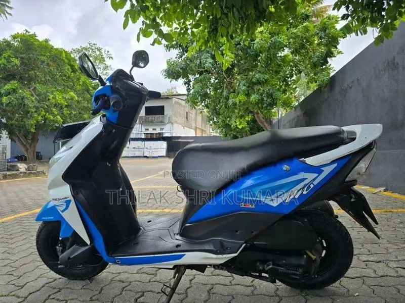 Honda Dio 2015