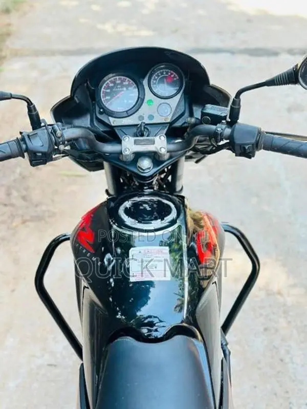 Hero CBZ 2011