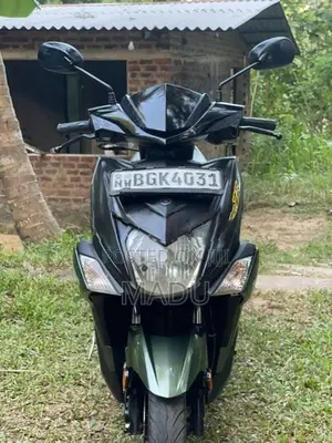 Yamaha RayZR 2018