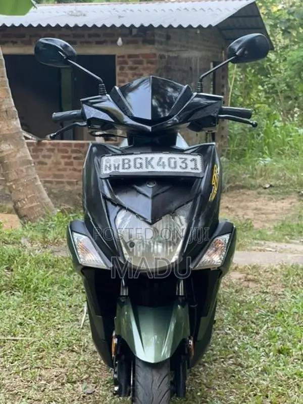 Yamaha RayZR 2018