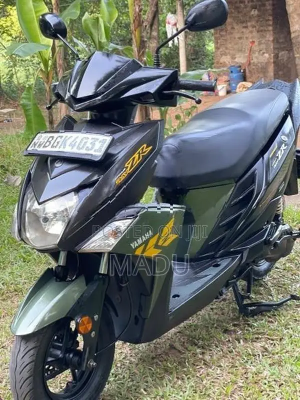 Yamaha RayZR 2018