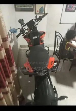 Bajaj KTM Duke 160 ( 2026