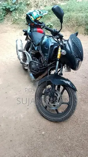 Bajaj Pulsar RS200 palsar 2009