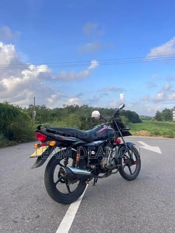Bajaj Platina 125 2011