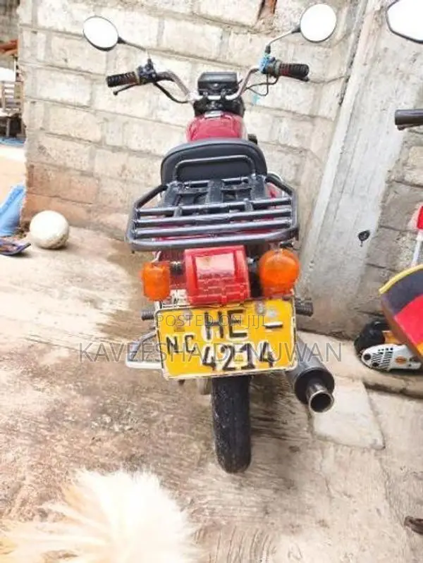 Bajaj Boxer 2006
