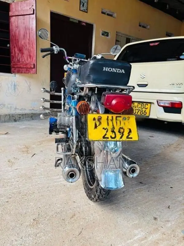 Honda CD 125 2001