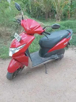 Honda Dio 2012