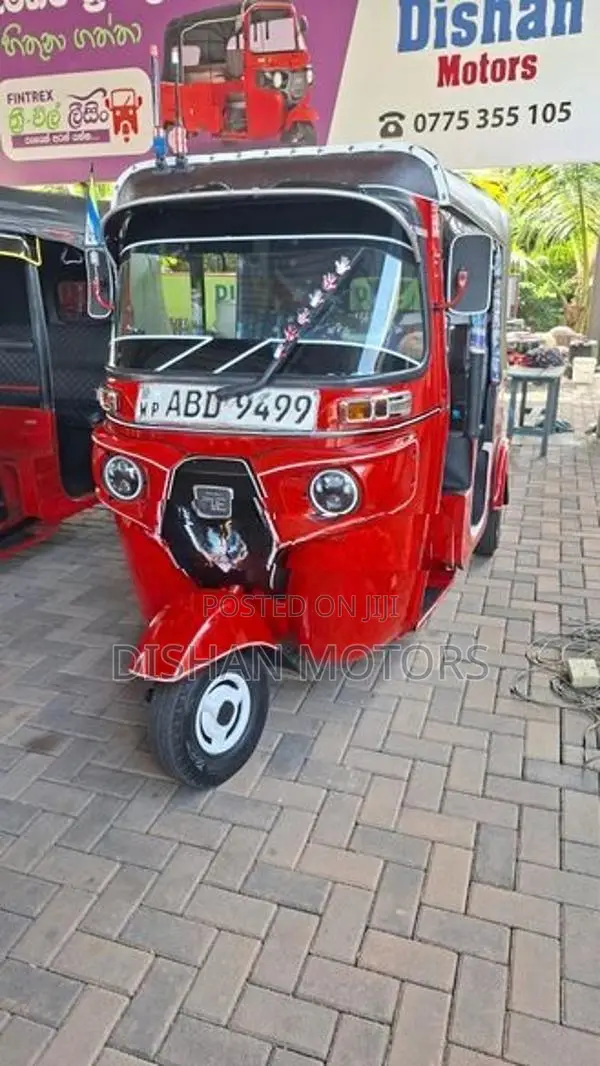 Bajaj RE 4 Stroke 2015